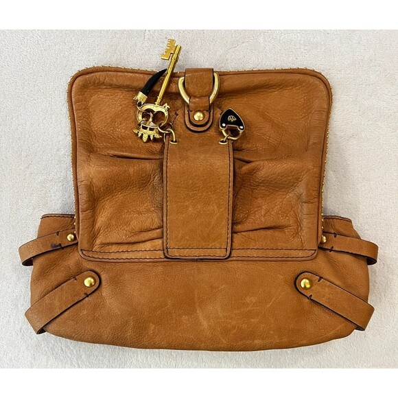 Vintage Y2K Tan Juicy Couture Leather Charms Mini Skeleton Key Purse Bag Clutch